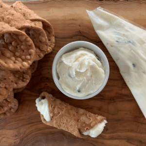 T&S CHOCOLATE CHIP CANNOLI CREAM (6 pouches)